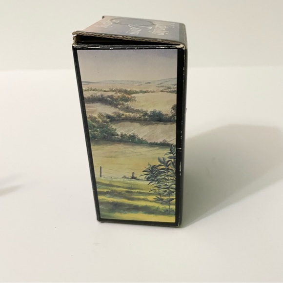 Vintage Watership Down Bigwig Porcelain Rabbit Figurine Royal Orleans - Picture 15 of 16